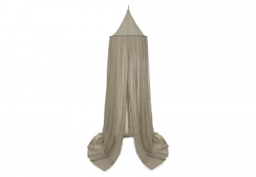 002 005 670588717329376199hero