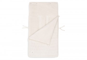 025 811 670478717329377714detail 0001