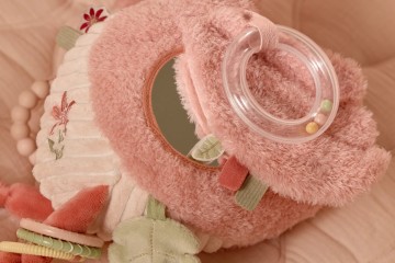 Activity cuddle flamingo pink ld8318 4   shopify