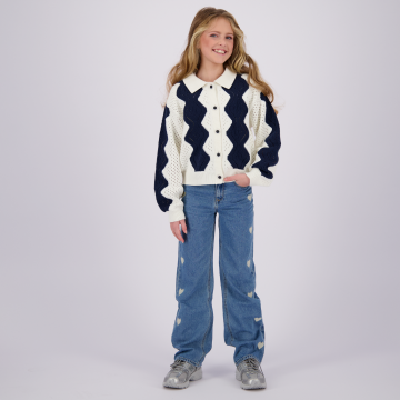 Aw24kgn34802merallealmond milkmodel1