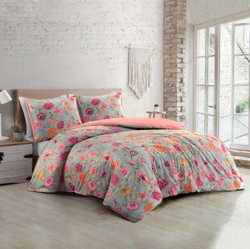 Lauren green   room view