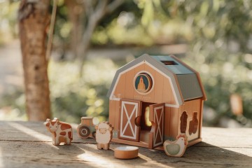 Ld7147   shape sorter   little farm 7  0