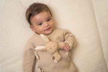 Ld8852   ring rattle   ringrammelaar baby bunny 1