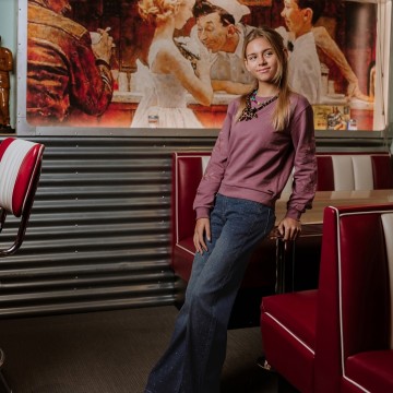 O56089 1 1130 bluejeans 140422