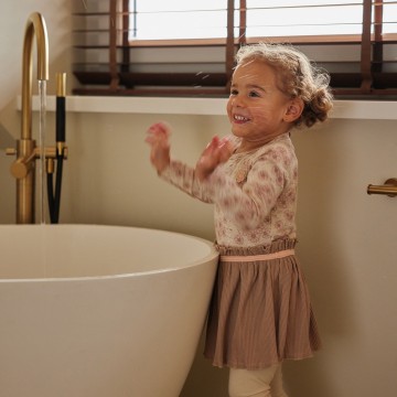 O56321 35 2 offwhite 137796