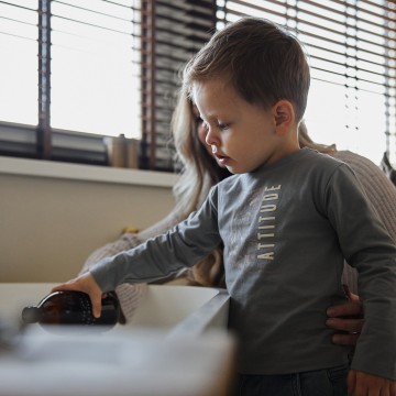 O56577 35 97 grey 137960