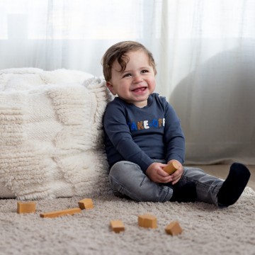 Q52742 35 17 navy 118502