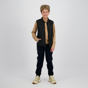 R426kb120015tobydeep blackmodel1