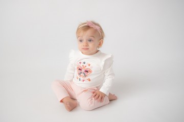 Sabrina serraarens studio   frogs  dogs 1 23