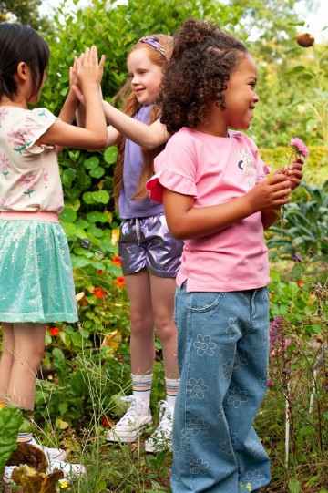 Sfeer s26j1 91700247 90600317 90400129 91700426 92100137 93100100 90400129 91700429 92200500 1